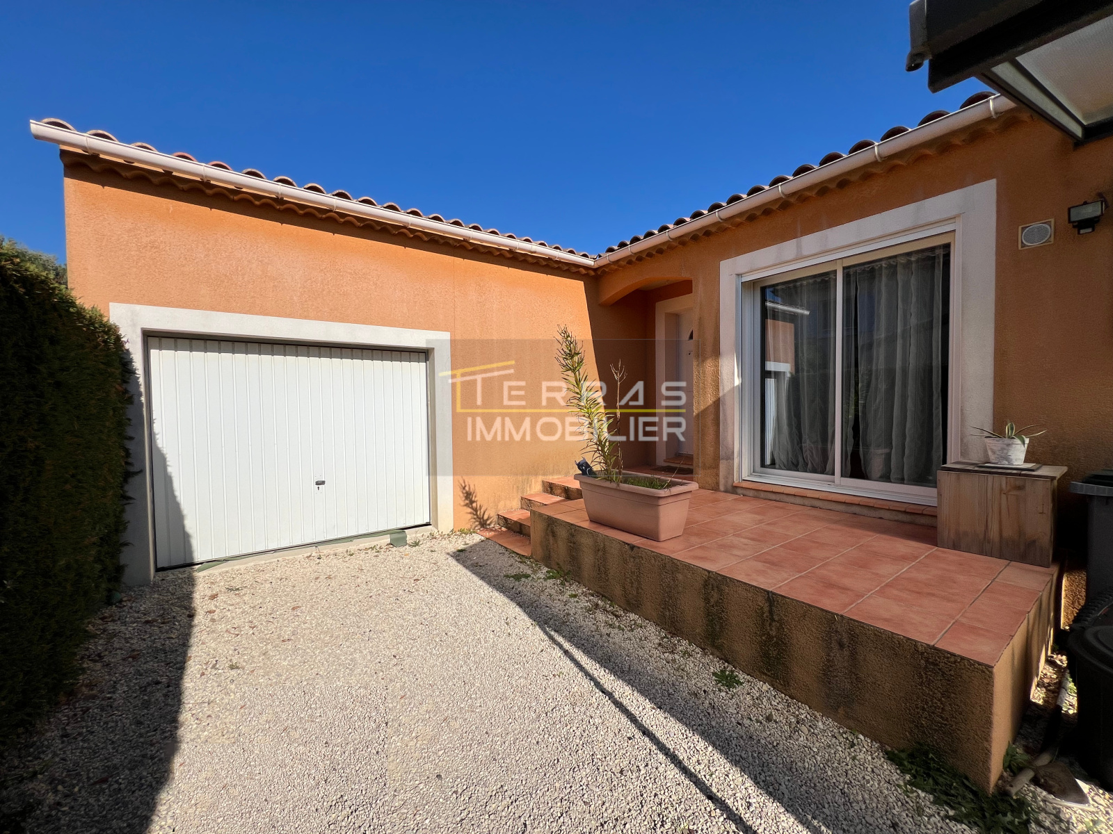 Image_, Maison, Grillon, ref :1731