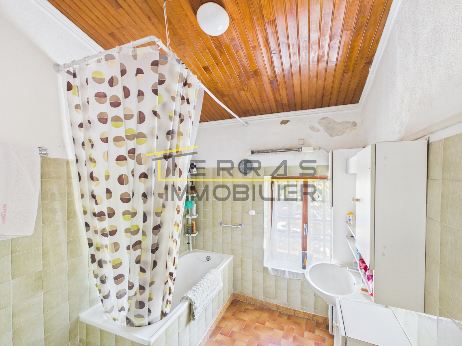Image_, Immeuble, Valréas, ref :1780