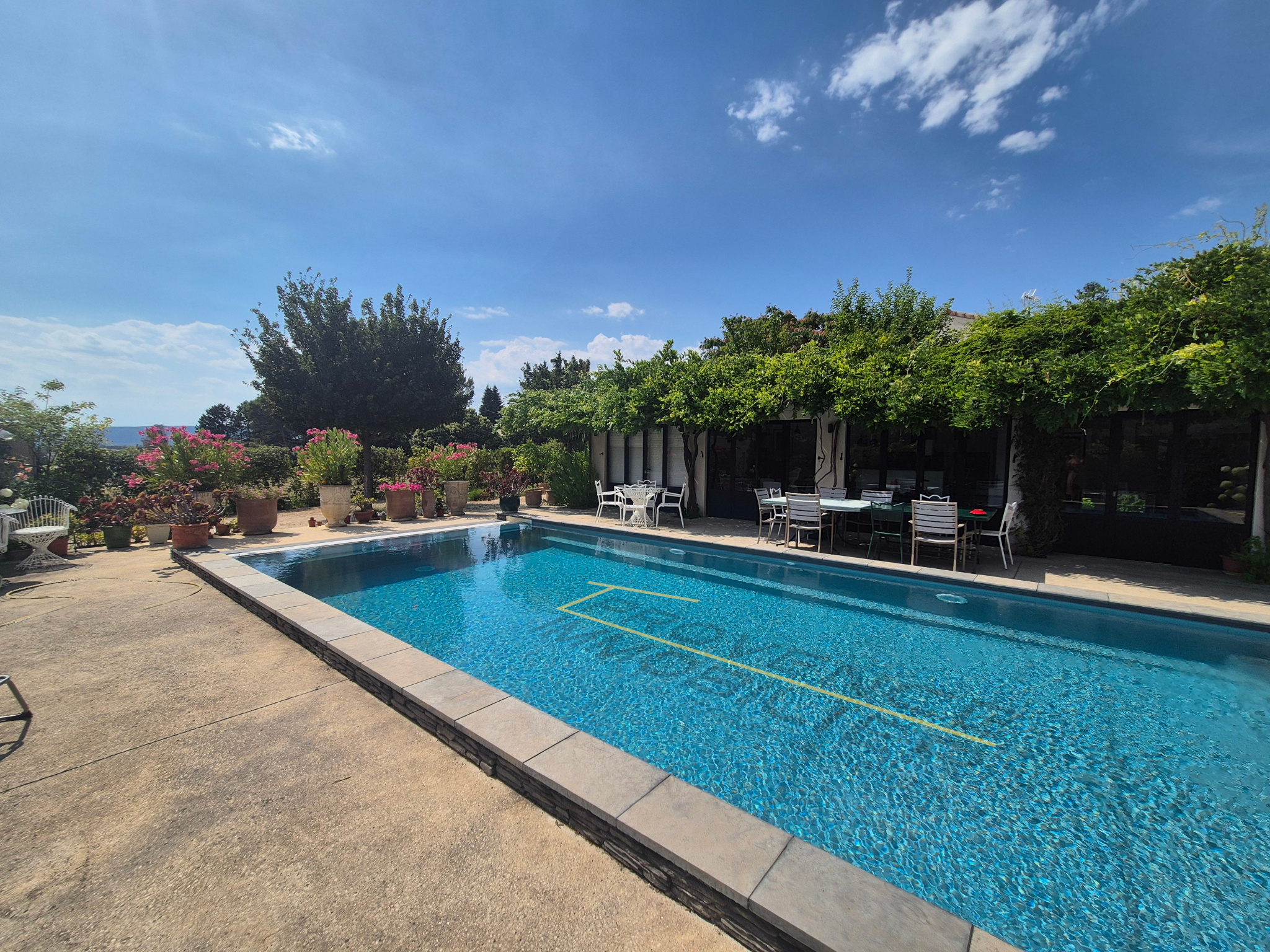 Maison d'architecte - Appartement indépendant - Piscine à ve
